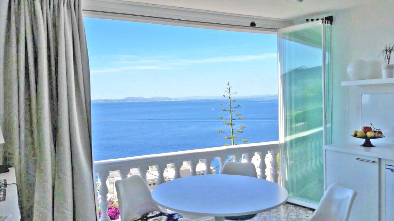 Breathtaking Costabrava Seaview Apartment 5M Beach - Casa Artevida Росас Экстерьер фото