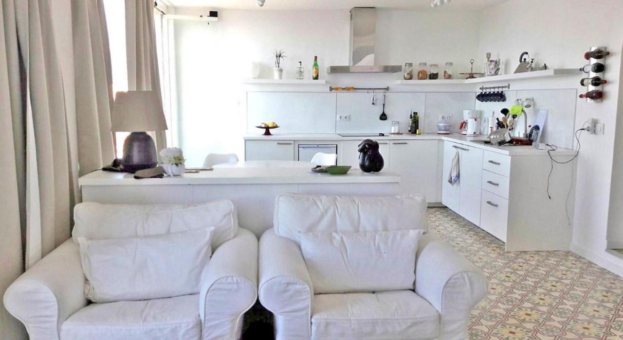 Breathtaking Costabrava Seaview Apartment 5M Beach - Casa Artevida Росас Экстерьер фото